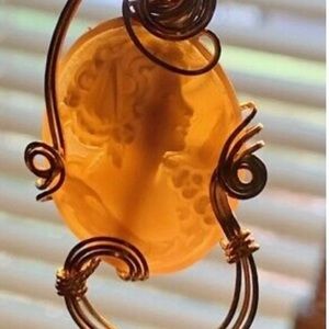 Med. Italian Sardonyx Shell Pendant
